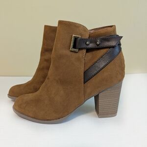 Diba Brown Heeled Boots with Suede Finish - Size 8